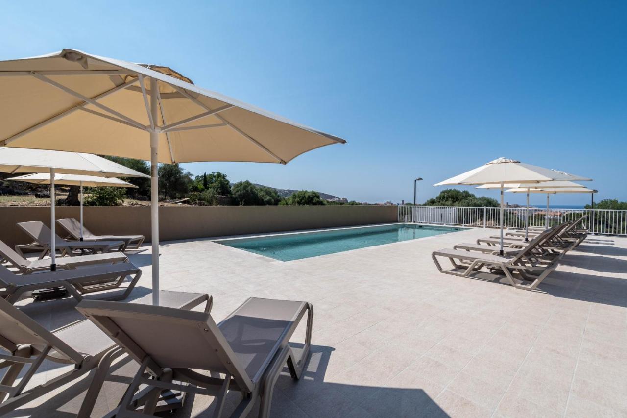 LʼÎle-Rousse Domaine A Marellaアパートホテル エクステリア 写真